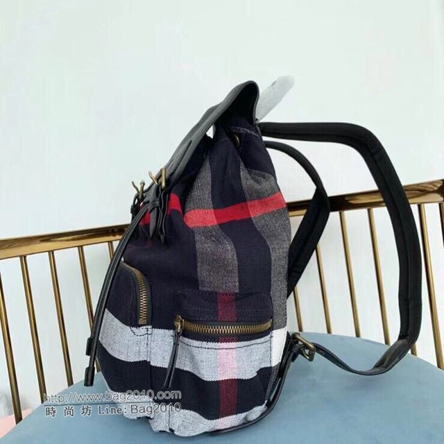 Burberry專櫃新款雙肩包 巴寶莉大號The Rucksack軍旅背包  db1199